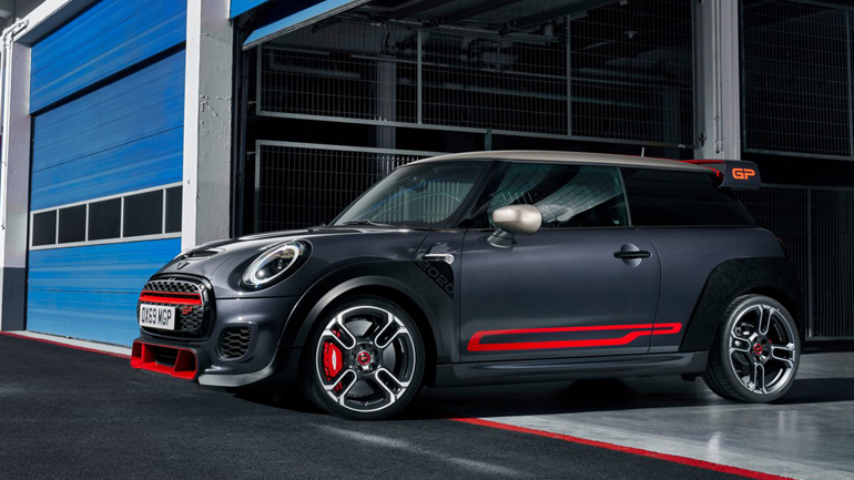 Το νέο MINI John Cooper Works GP είναι πύραυλος!